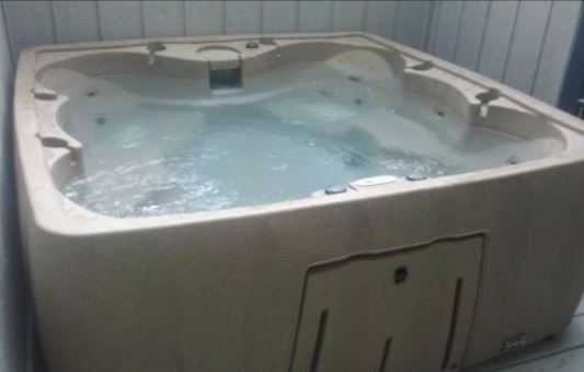 an image of a spa repair in alamo, ca